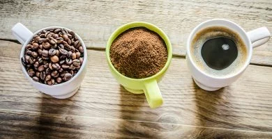 Taza de café para como preparar el mejor café, granos de café, café organico molido, cafe pronto
